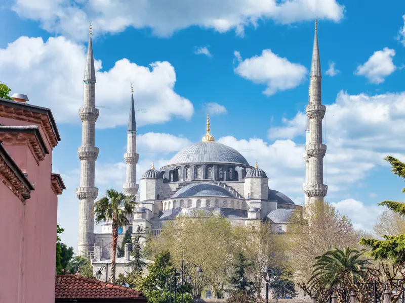landscape-turkish-flag-blue-mosque-far-away